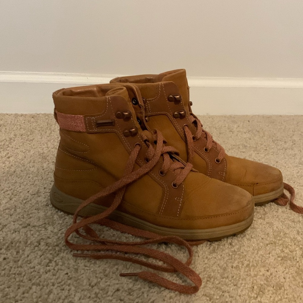 Women’s Chaco Hiking Boots